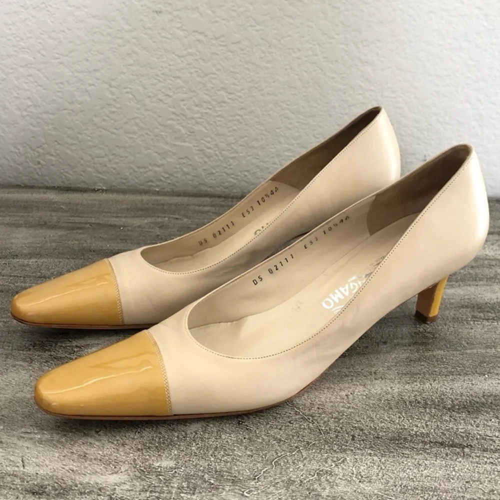 Salvatore Ferragamo Vintage Nude Color Block Heels - Picture 1 of 13